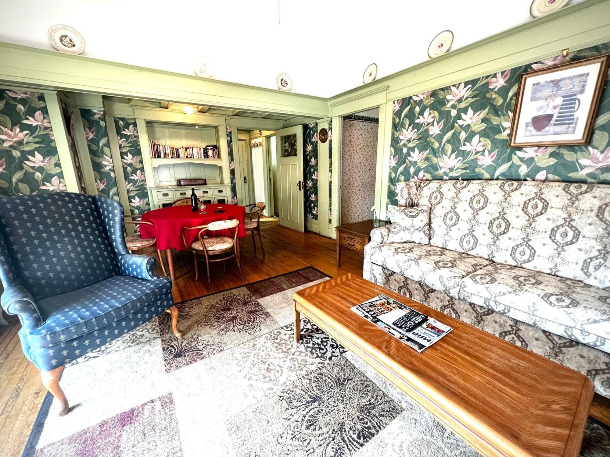 Arundel Mansions Hotel New Westminster Eksteriør bilde